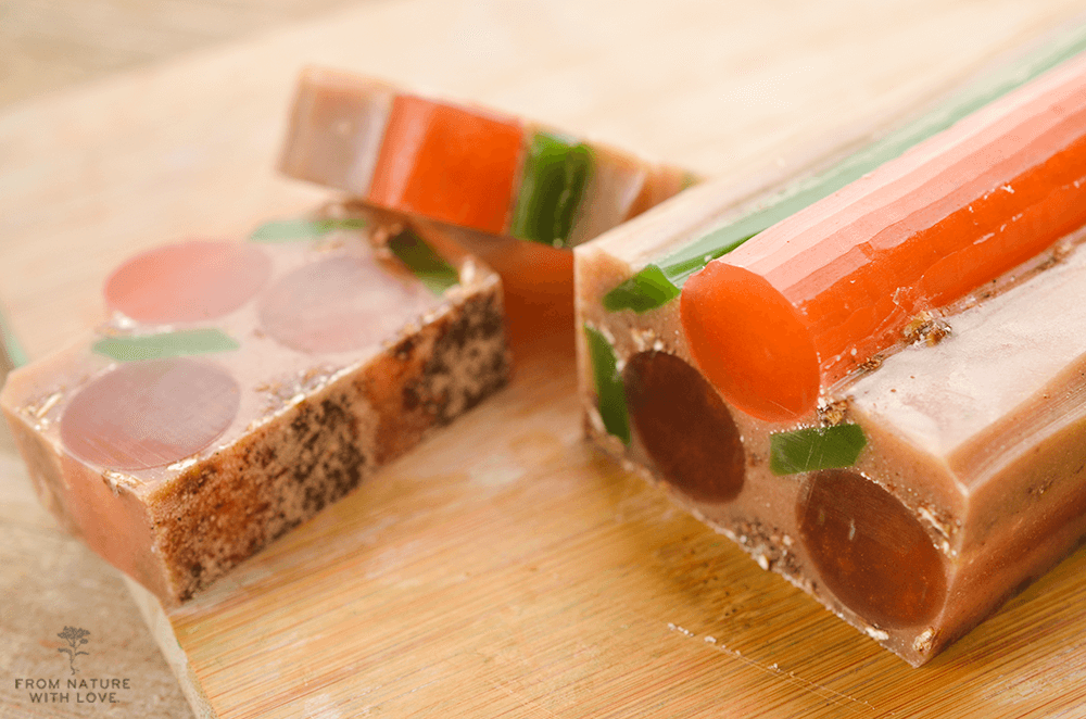 How to make Apricot Oatmeal Glycerin Soap Bars - a sweet cinnamon melt and pour soap with whimsical apricot shapes