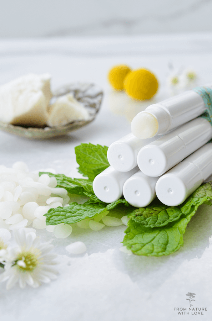 How to Make Bergamot & Spearmint Lip Balms - a refreshing lip care balm made with natural ingredients